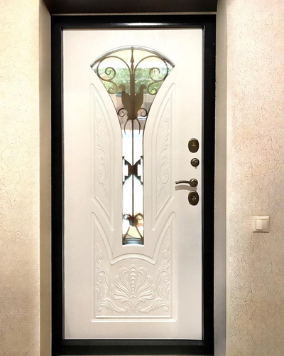 Дверь с фигурным стеклом Дверь с фигурным стеклом