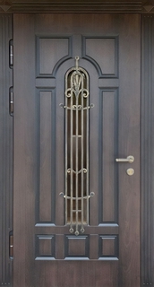 Входная термодверь с кованой решеткой, остеклением и панелями МДФ Входная термодверь с кованой решеткой, остеклением и панелями МДФ