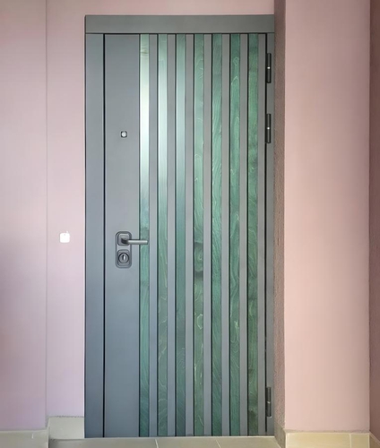 С зелеными рейками С зелеными рейками