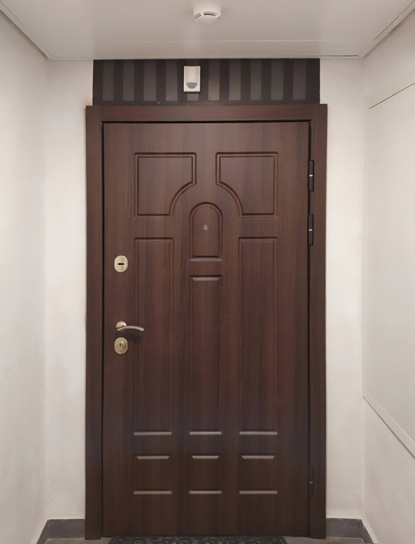 Квартирная дверь МДФ Квартирная дверь МДФ