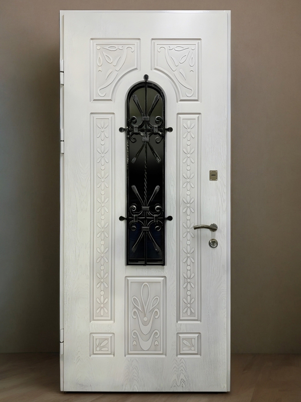 С решеткой и белым МДФ С решеткой и белым МДФ