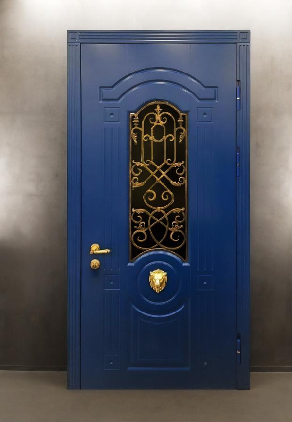 Дверь синего цвета Дверь синего цвета