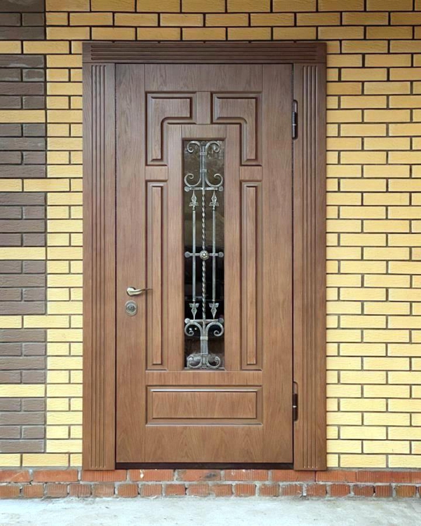 Утепленная дверь с окном Утепленная дверь с окном