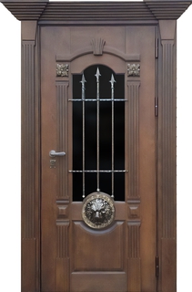 Входная термодверь с капителями, остеклением, ковкой и чеканкой «лев» (МДФ с резьбой) Входная термодверь с капителями, остеклением, ковкой и чеканкой «лев» (МДФ с резьбой)
