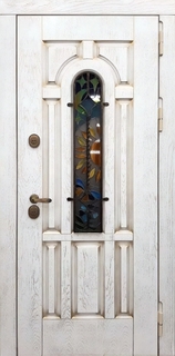 Металлическая термодверь с витражным остеклением и ковкой (МДФ шпон с патиной) Металлическая термодверь с витражным остеклением и ковкой (МДФ шпон с патиной)